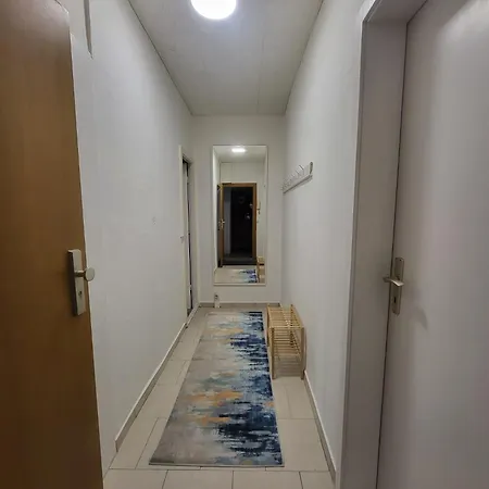 Liebevoll Eingerichtete 2-zimmer Mit Badewanne In Apartment Schwerin (Mecklenburg-Vorpommern)