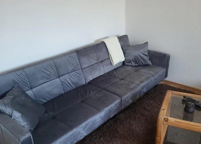 Liebevoll Eingerichtete 2-zimmer Mit Badewanne In Schwerin (Mecklenburg-Vorpommern)