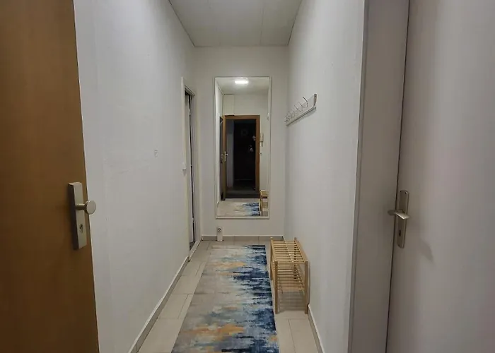 Liebevoll Eingerichtete 2-zimmer Mit Badewanne In Apartment Schwerin (Mecklenburg-Vorpommern)