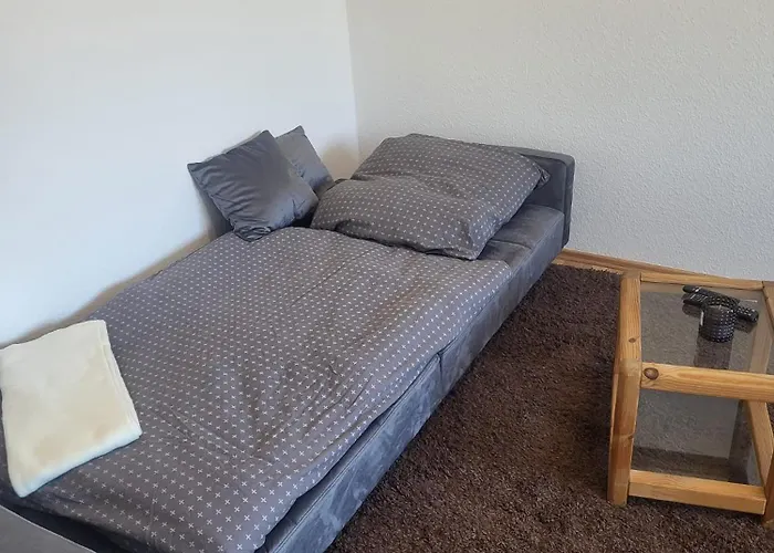 Apartment Liebevoll Eingerichtete 2-zimmer Mit Badewanne In *
